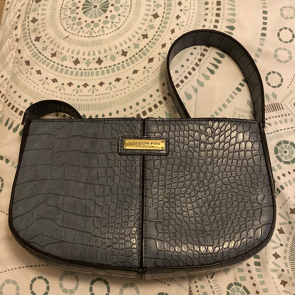 A blue women’s purse